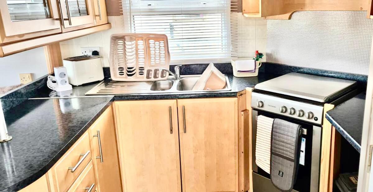 Saint Cyrus Wrights Retreat 4 Lunan View St Cyrus Caravan Park מראה חיצוני תמונה